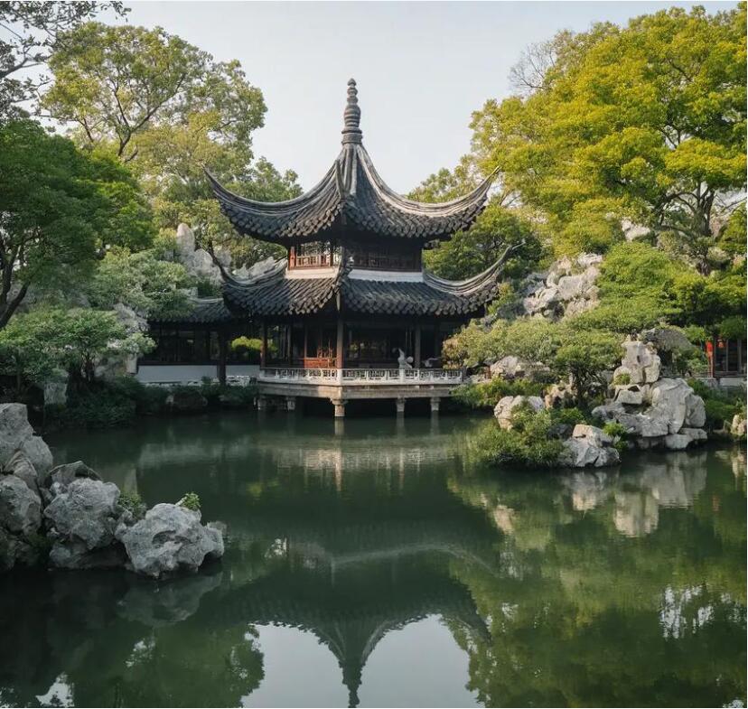 怀化鹤城傲芙餐饮有限公司